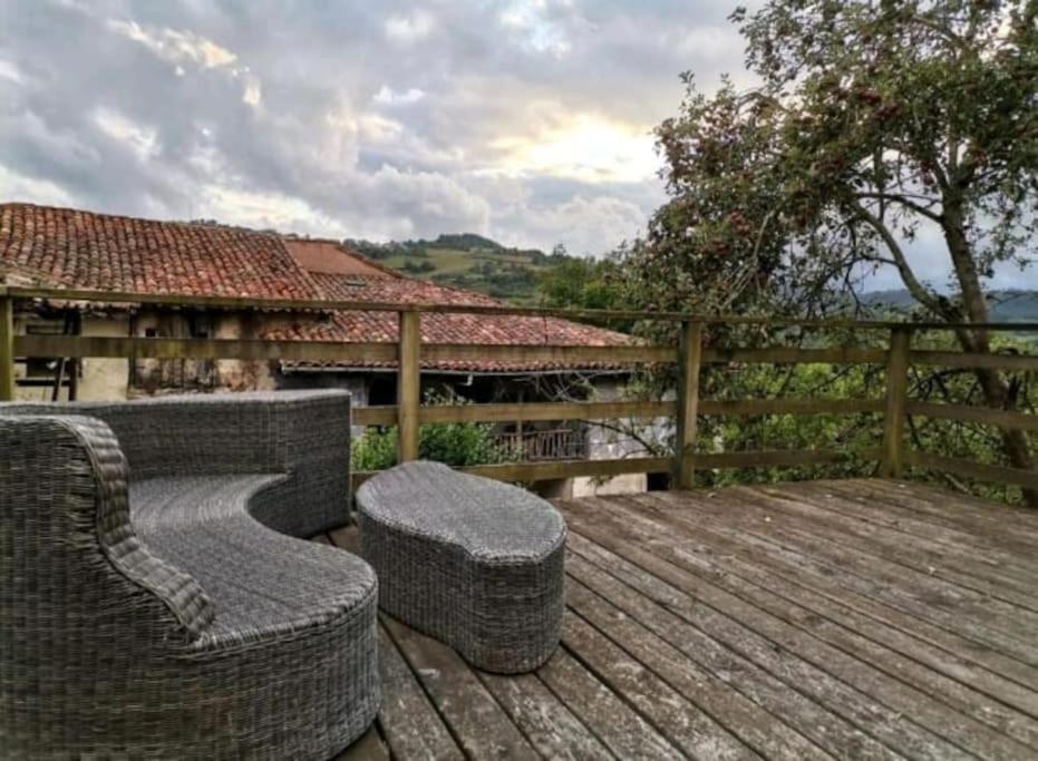 La Casina Roja - Santolaya De Cabranes Arboleya Exterior foto