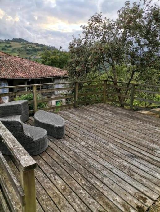 La Casina Roja - Santolaya De Cabranes Arboleya Exterior foto